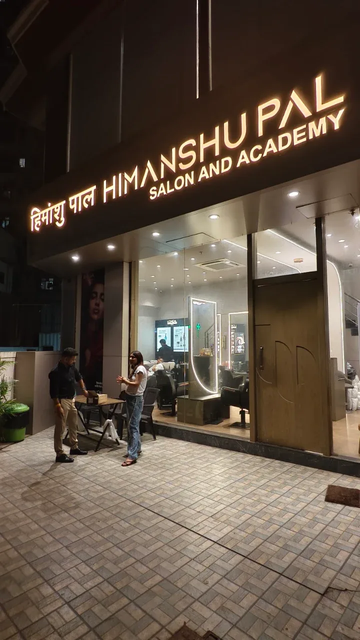 Himanshu Pal Salon photo 3