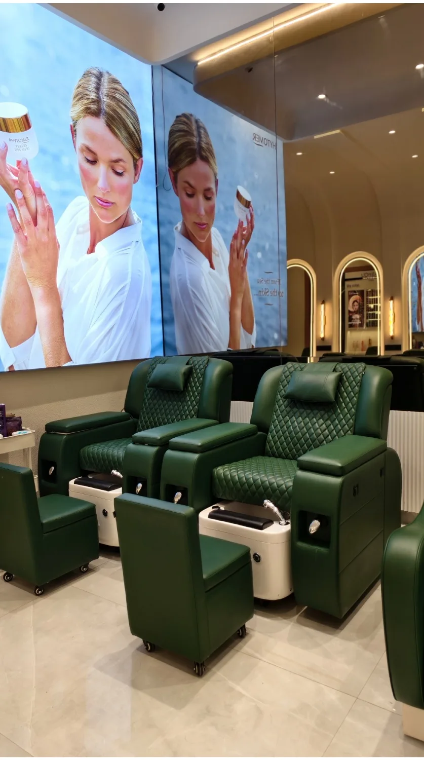 Himanshu Pal Salon photo 3